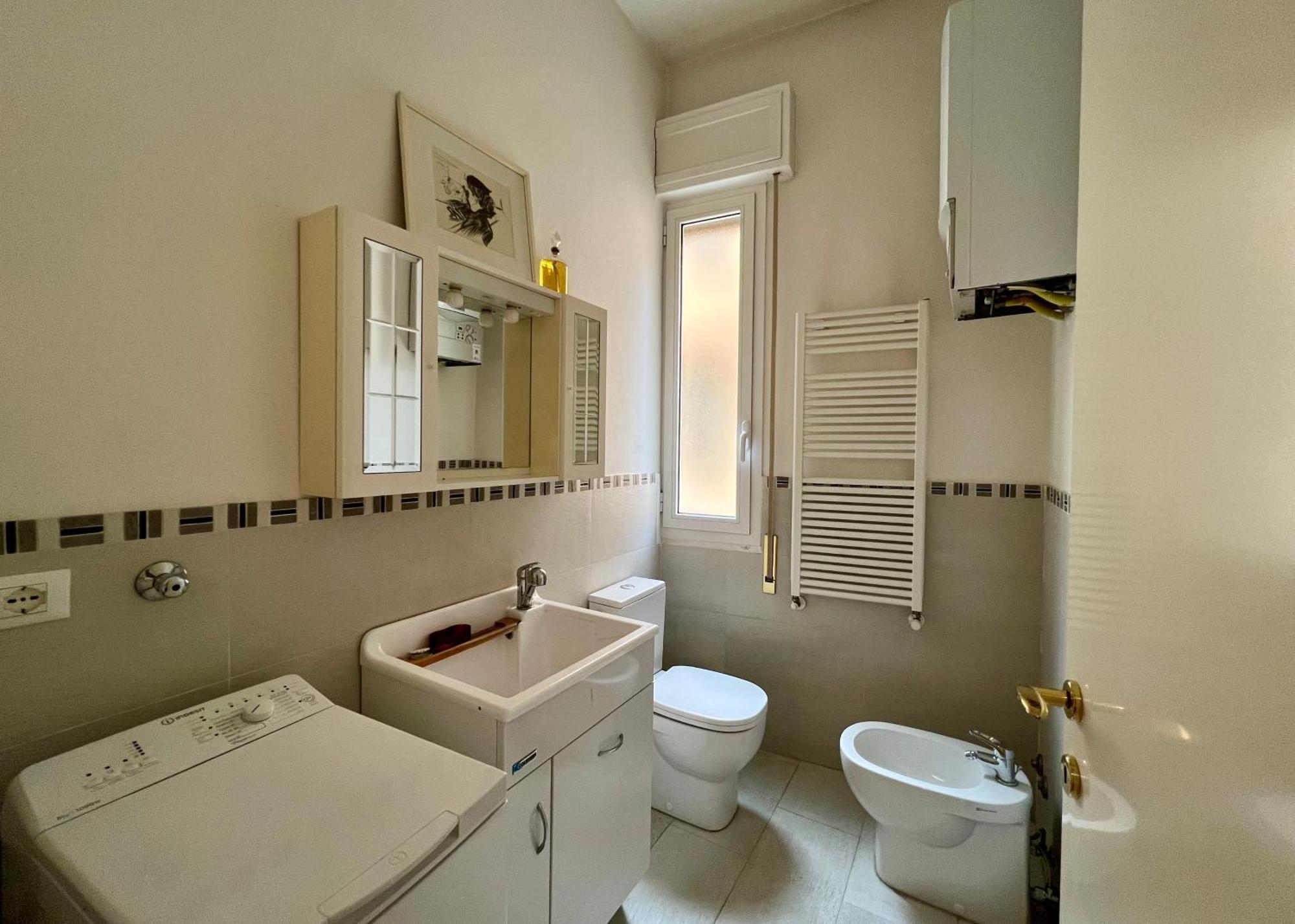 Charming Apartment Near Saragozza Bologna Exterior photo