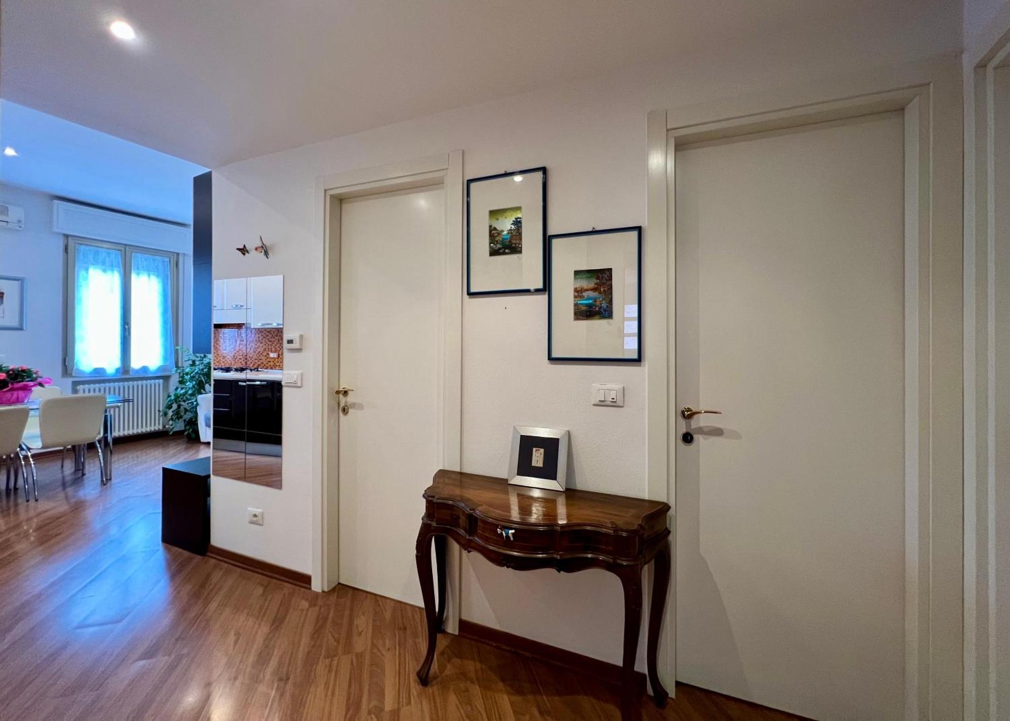 Charming Apartment Near Saragozza Bologna Exterior photo