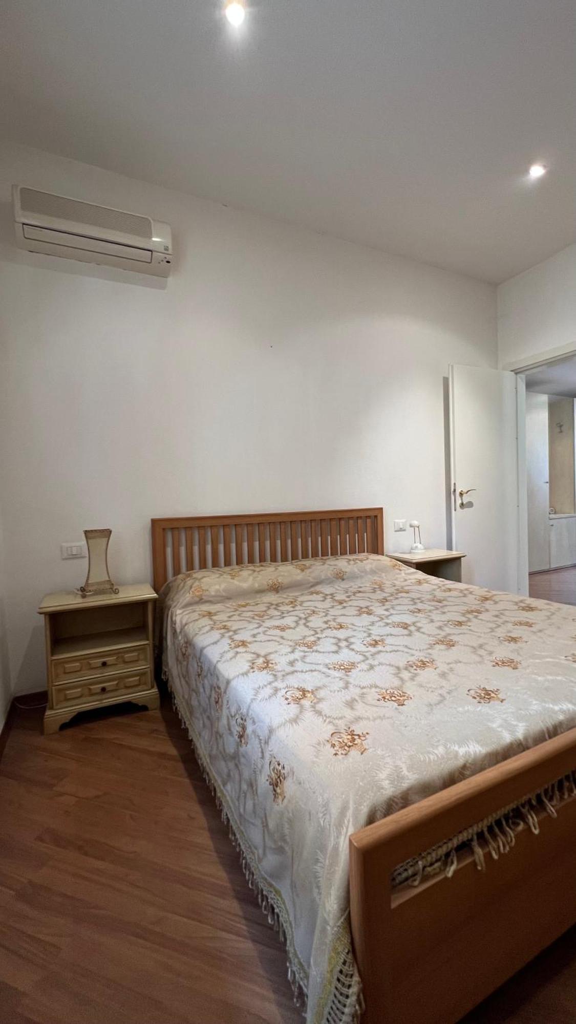 Charming Apartment Near Saragozza Bologna Exterior photo